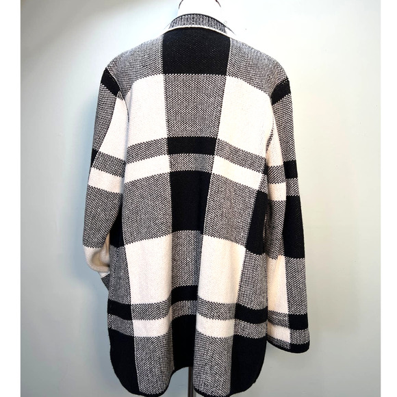 Talbots Cardigan Sweater Jacket Petite Large Black Plaid Shacket Pockets - Picture 6 of 9